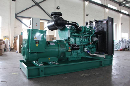 台前320kw康明斯柴油发电车出租组图片 台前320kw康明斯柴油发电车出租组图片